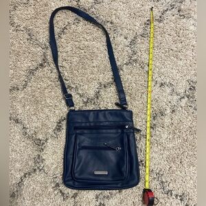 Women’s navy blue crossbody